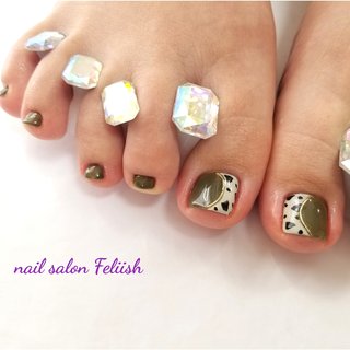 カーキ色のネイルデザイン ネイルブック