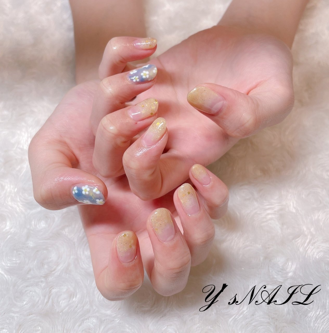 夏 ハンド イエロー ブルー パープル 𝚈 𝚜𝙽𝙰𝙸𝙻のネイルデザイン No ネイルブック