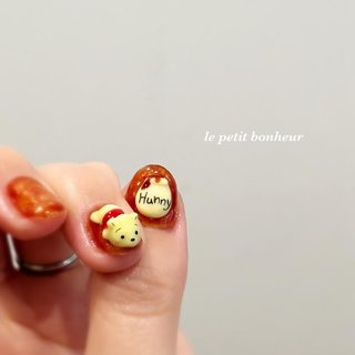 プーさんネイルのネイルデザイン ネイルブック