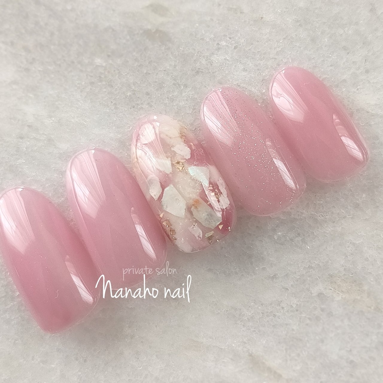 春 夏 オフィス ハンド シンプル Nanaho Nail 大阪府八尾市 のネイルデザイン No ネイルブック