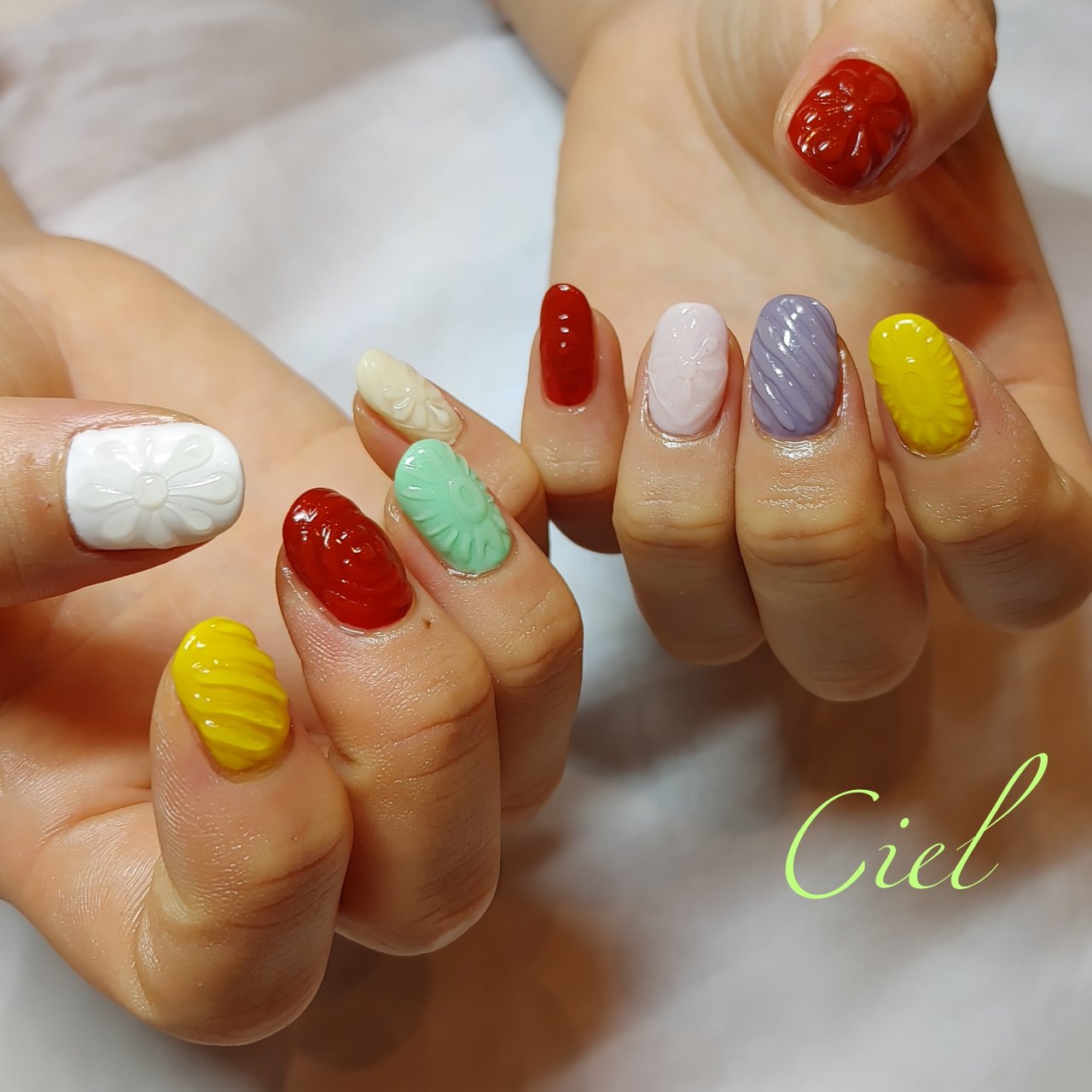 オールシーズン ハンド トロピカル ショート レッド Boutique De Nails Ciel ブティークドゥネイルズ シエルのネイル デザイン No ネイルブック