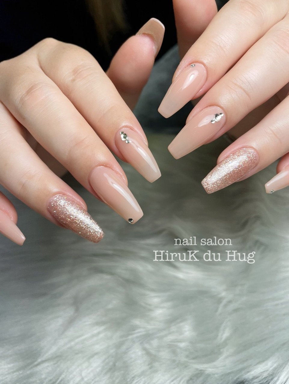 ハンド シンプル ワンカラー ベージュ ピンク Nailsalon Hiruk Du Hugのネイルデザイン No ネイルブック