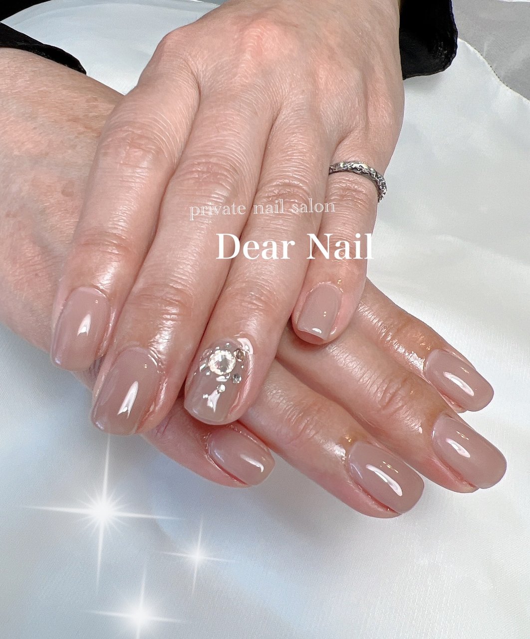 オールシーズン ハンド ビジュー ワンカラー ショート Dearnail39のネイルデザイン No ネイルブック