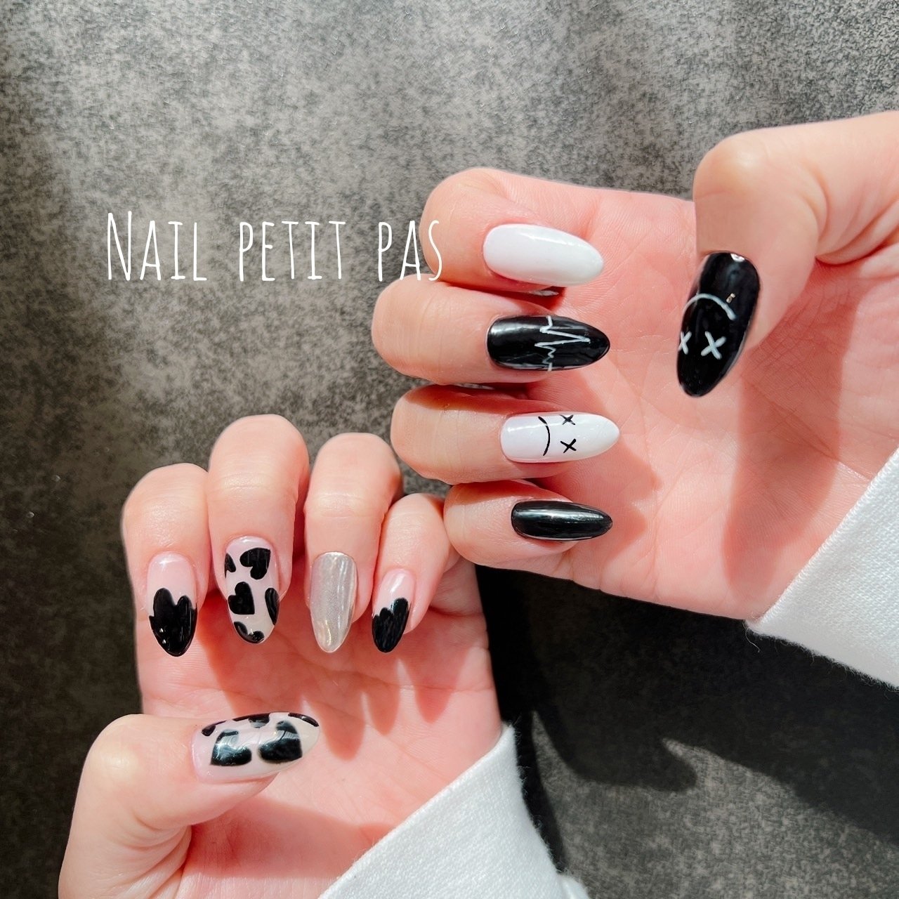 オールシーズン 女子会 ハンド ハート 痛ネイル Nail Petit Pasのネイルデザイン No ネイルブック