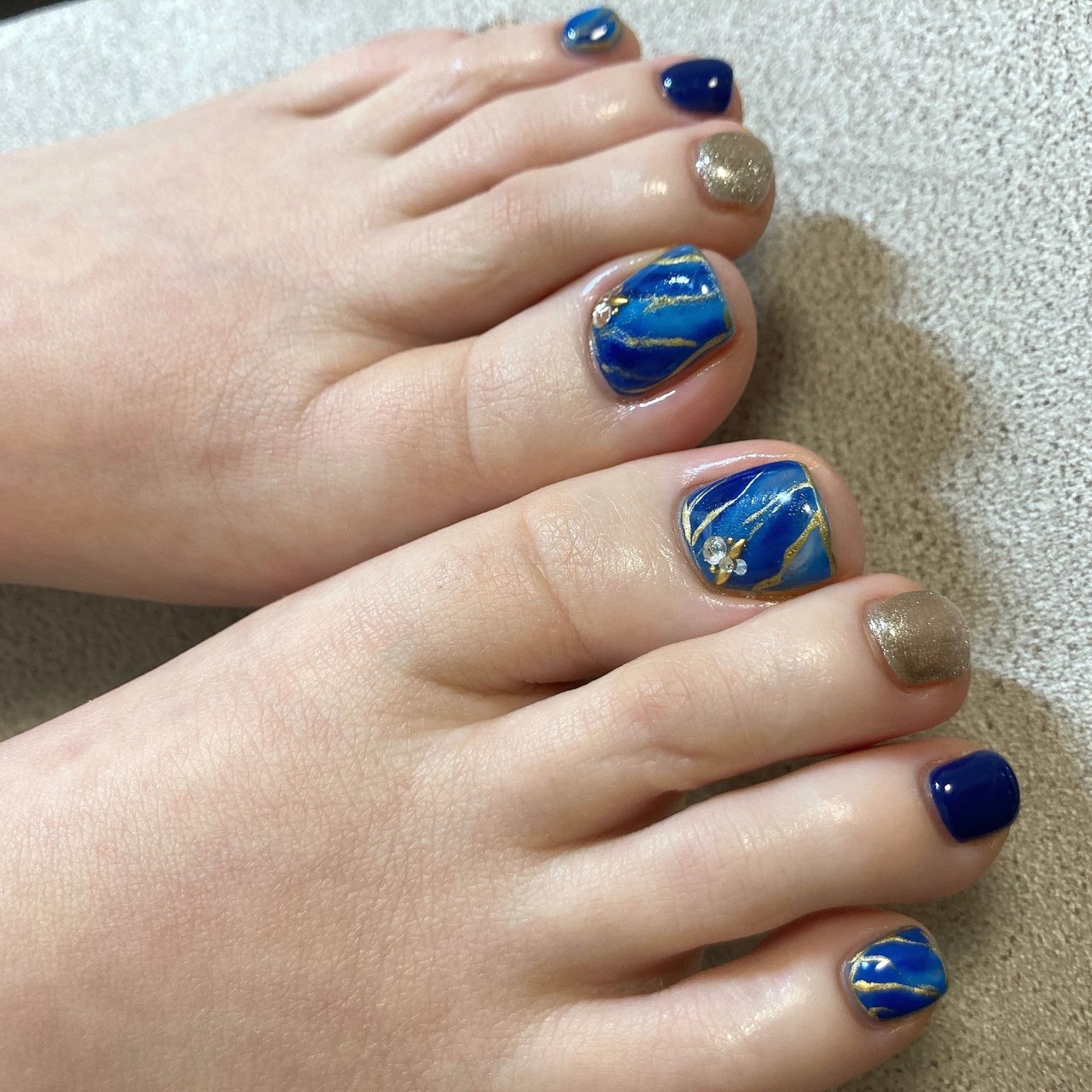 オールシーズン フット ブルー ネイビー ゴールド Kmk のネイルデザイン No ネイルブック