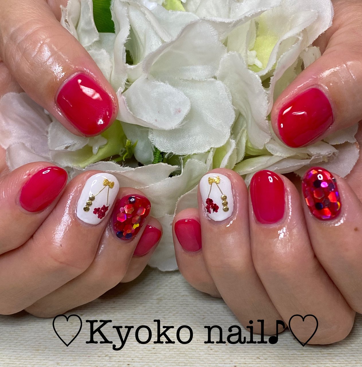 オールシーズン ハンド シンプル ホログラム ワンカラー Kyoko Nailのネイルデザイン No ネイルブック