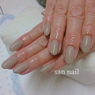 変形フレンチ アースカラーのネイルデザイン ネイルブック