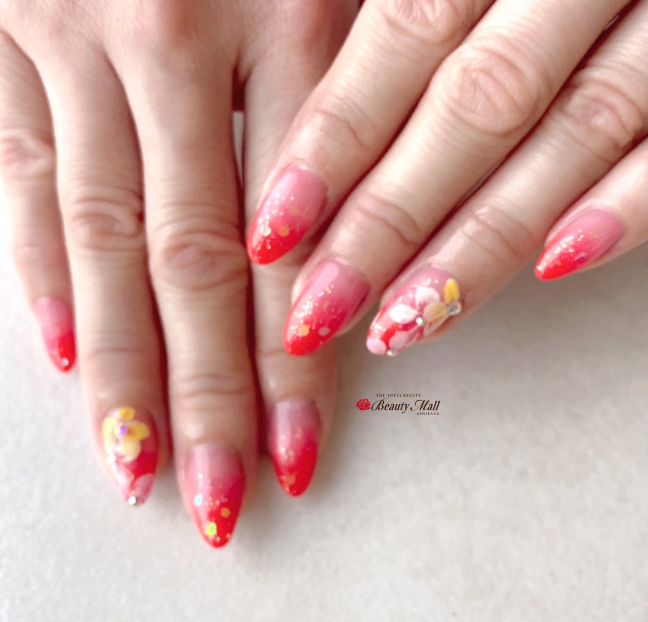 春 夏 旅行 海 グラデーション ビューティーモール 足利店 ネイルサロン Pinkyのネイルデザイン No ネイルブック