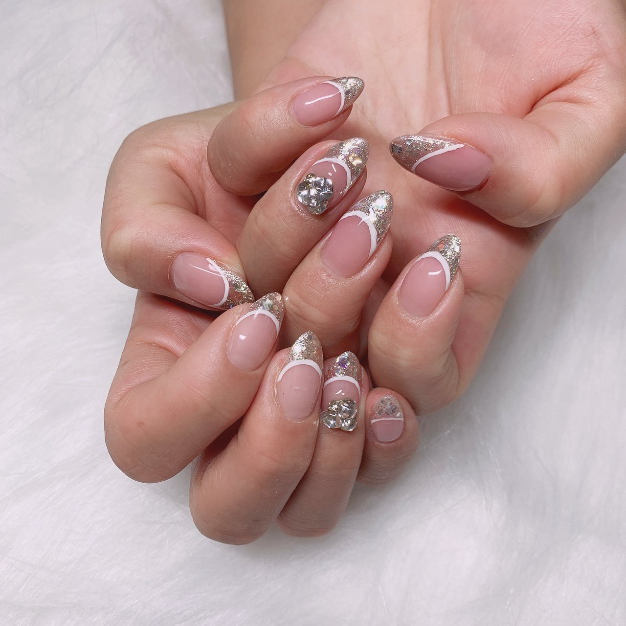 ハンド フレンチ ラメ ジェルネイル お客様 ルナのネイルデザイン No ネイルブック