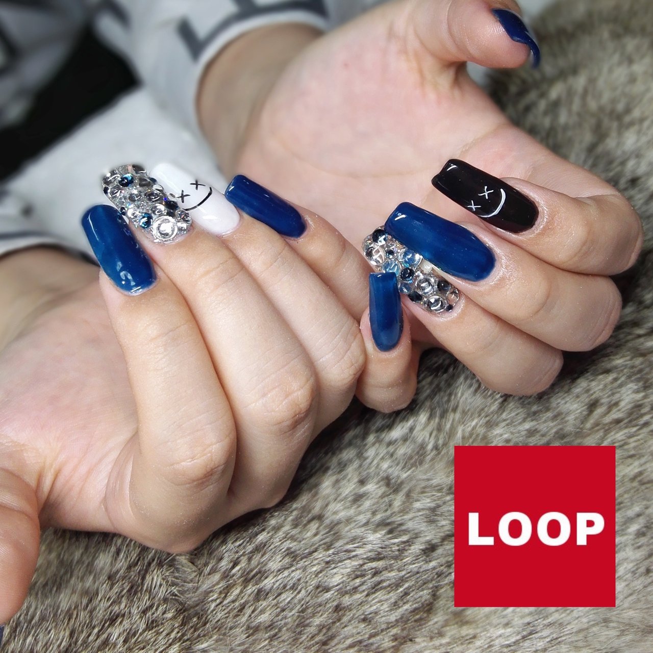 オールシーズン ライブ パーティー 女子会 ハンド Loopのネイルデザイン No ネイルブック