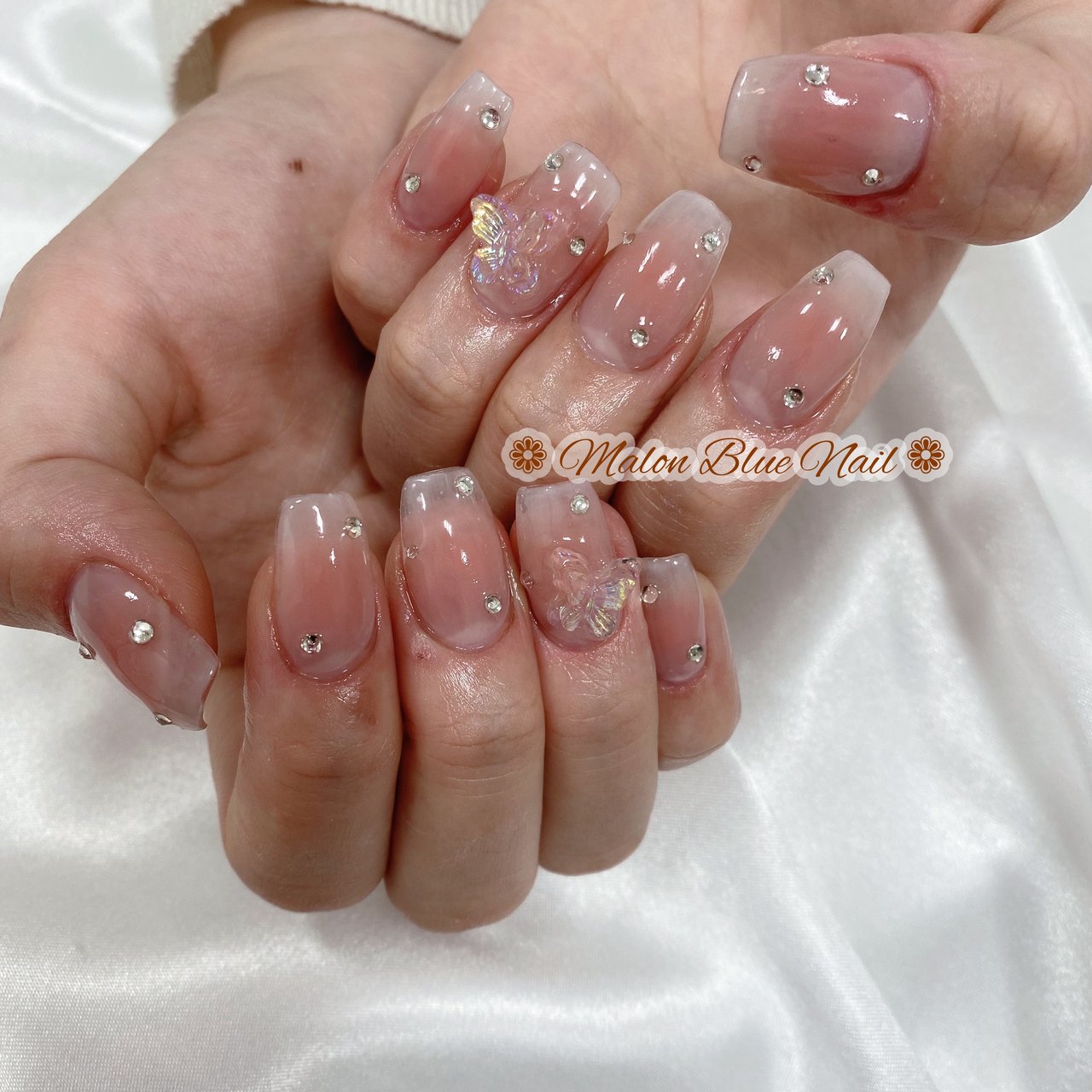 オールシーズン オフィス ブライダル パーティー ハンド Malonbluenail のネイルデザイン No ネイルブック