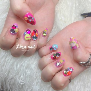 アメリカンポップのネイルデザイン ネイルブック