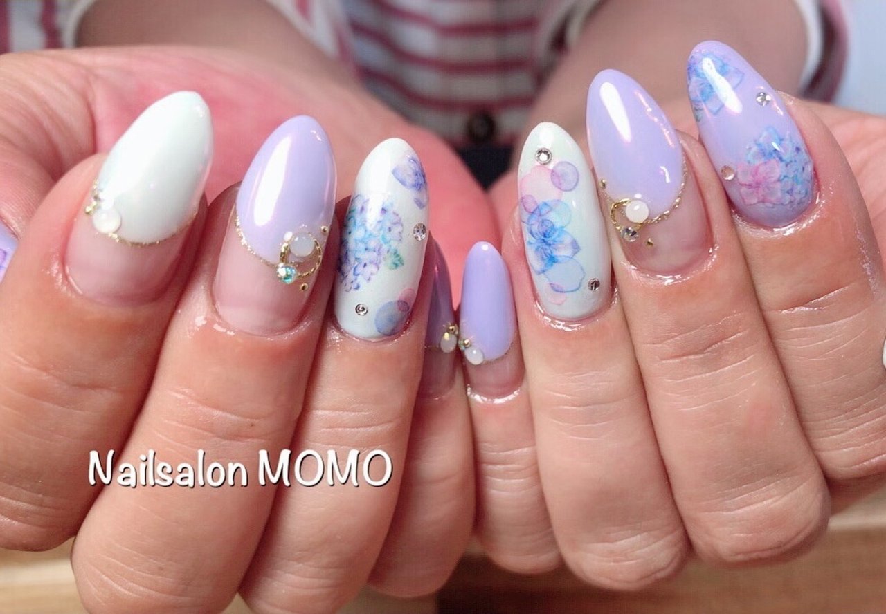 梅雨 ハンド 変形フレンチ フラワー ユニコーン Nailsalonmomoのネイルデザイン No ネイルブック
