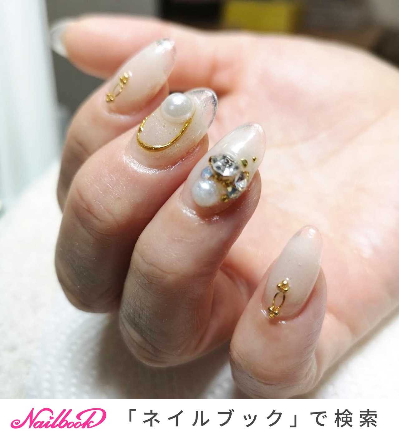 春 夏 ハンド ビジュー チーク Ecn Nailのネイルデザイン No ネイルブック