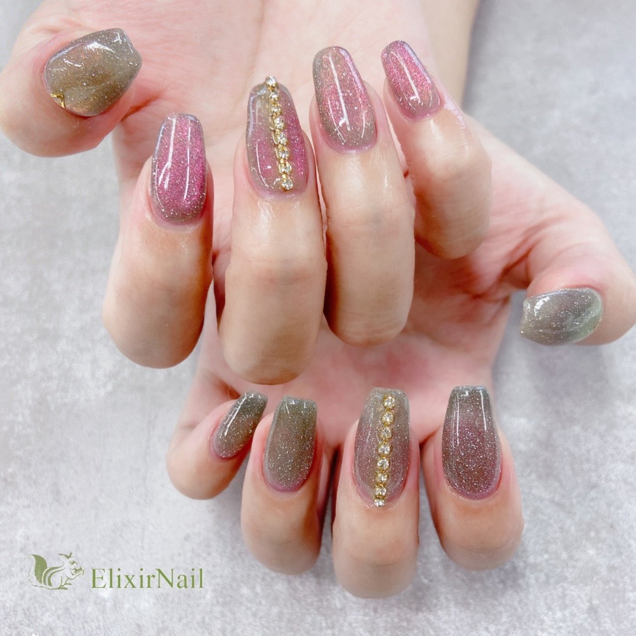 オールシーズン ハンド マグネット ロング バレリーナ エリクサーネイルのネイルデザイン No ネイルブック