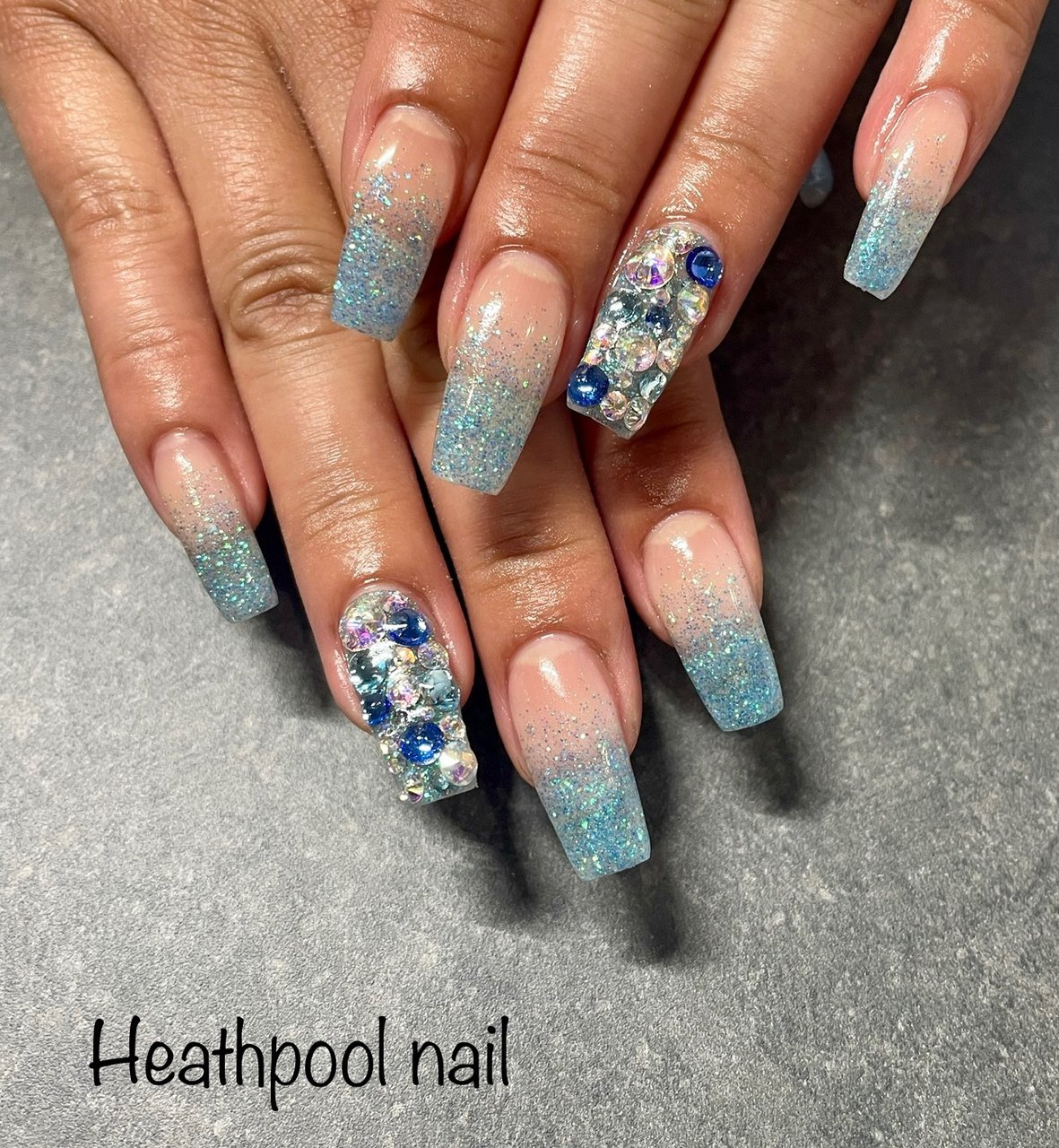 ハンド/グラデーション/ラメ/水色/ジェルネイル - heathpoolnailの