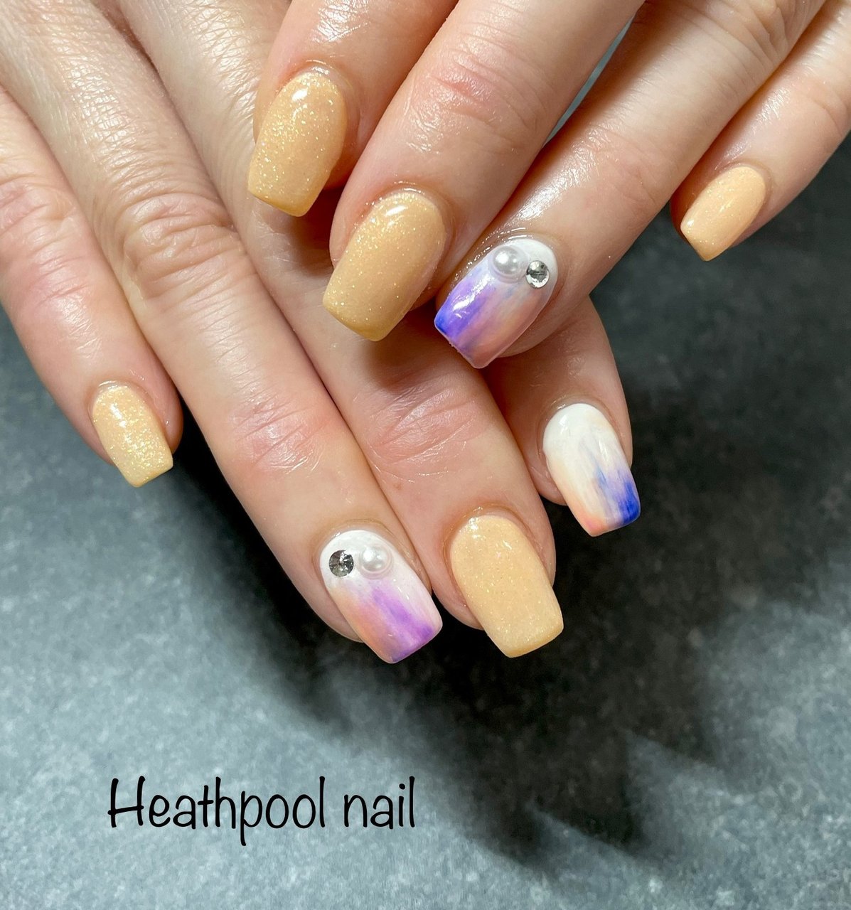 ハンド シンプル パール ピンク オレンジ Heathpoolnailのネイルデザイン No ネイルブック