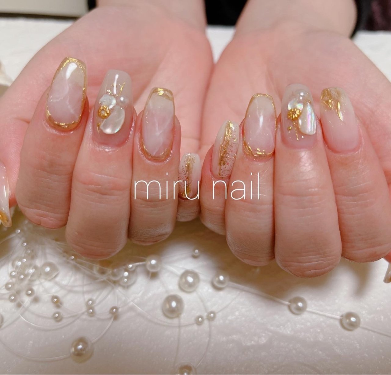 ハンド ホワイト クリア ジェルネイル Miru Nailのネイルデザイン No ネイルブック