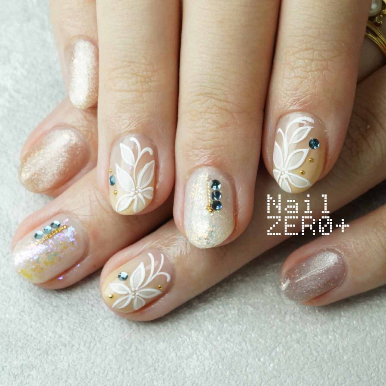 オールシーズン ライブ オフィス ハンド グラデーション 塩見隼人 池袋 ネイルゼロプラスのネイルデザイン No ネイルブック