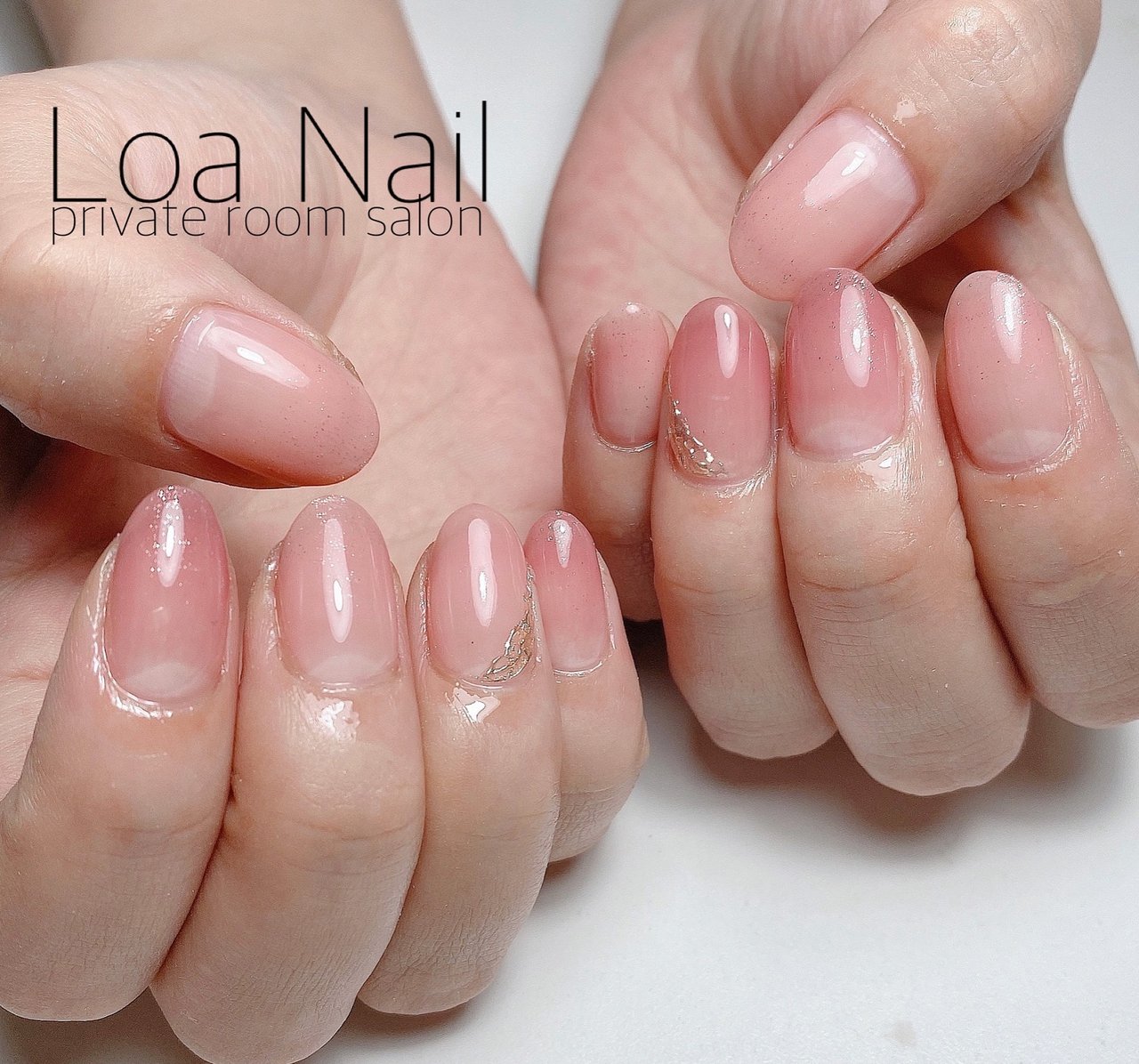 春 夏 シンプル グラデーション ラメ Loa Nailのネイルデザイン No ネイルブック