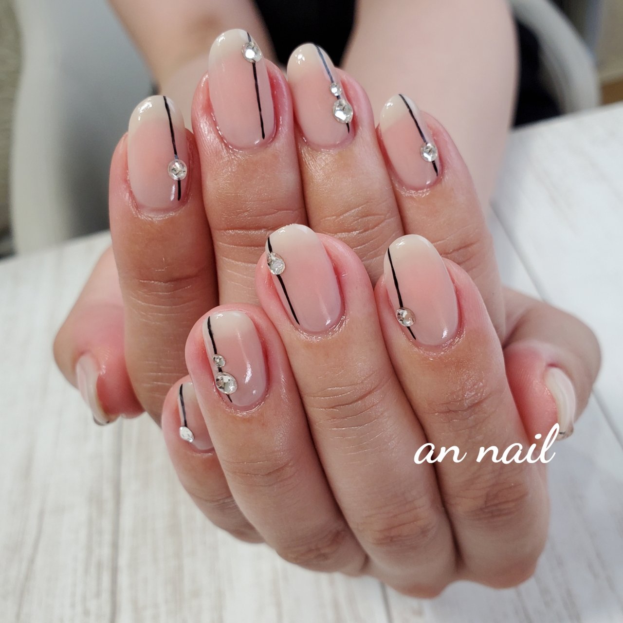 ハンド チーク An Nailのネイルデザイン No ネイルブック