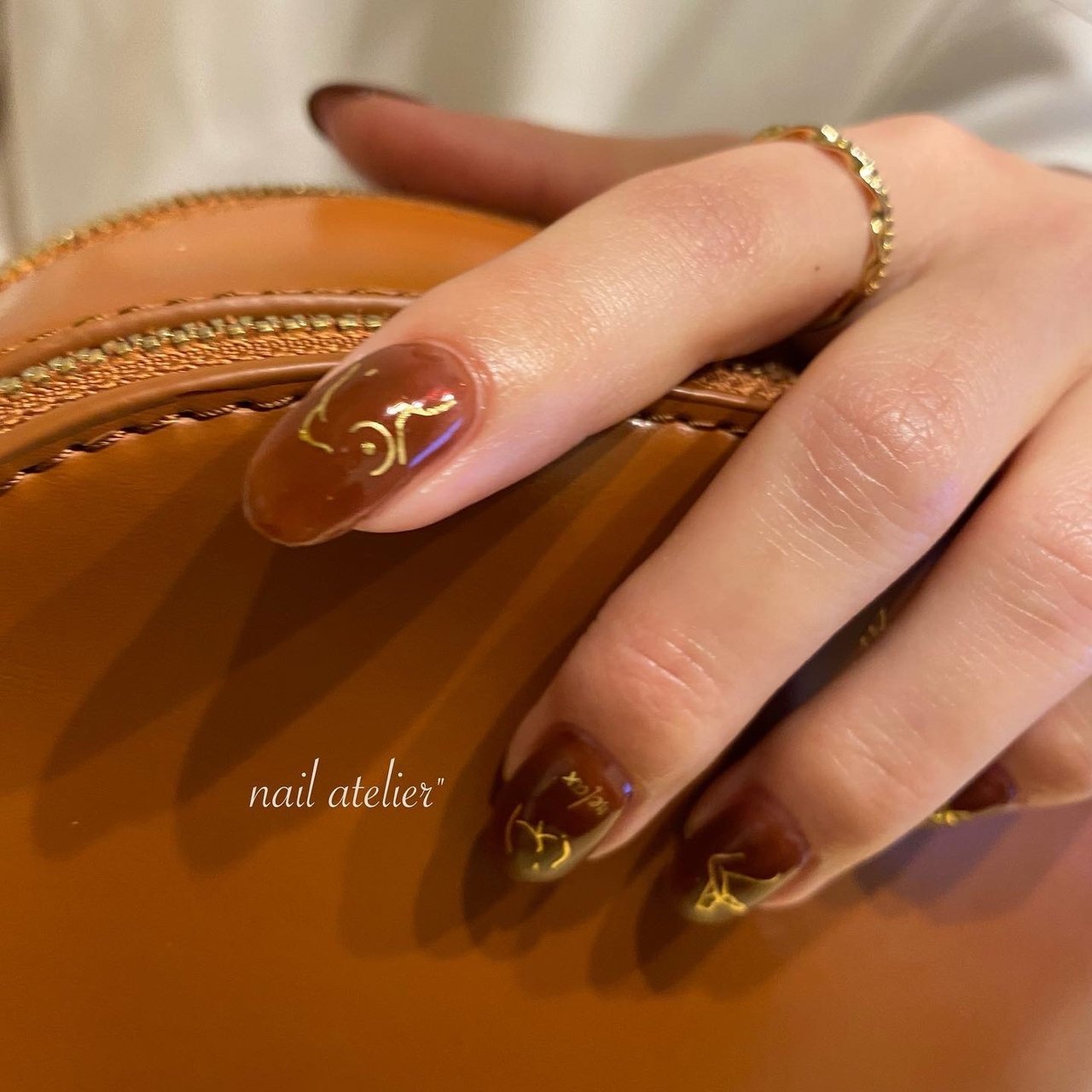 ボルドー ゴールド Nail Atelier ネイルアトリエ のネイルデザイン No ネイルブック