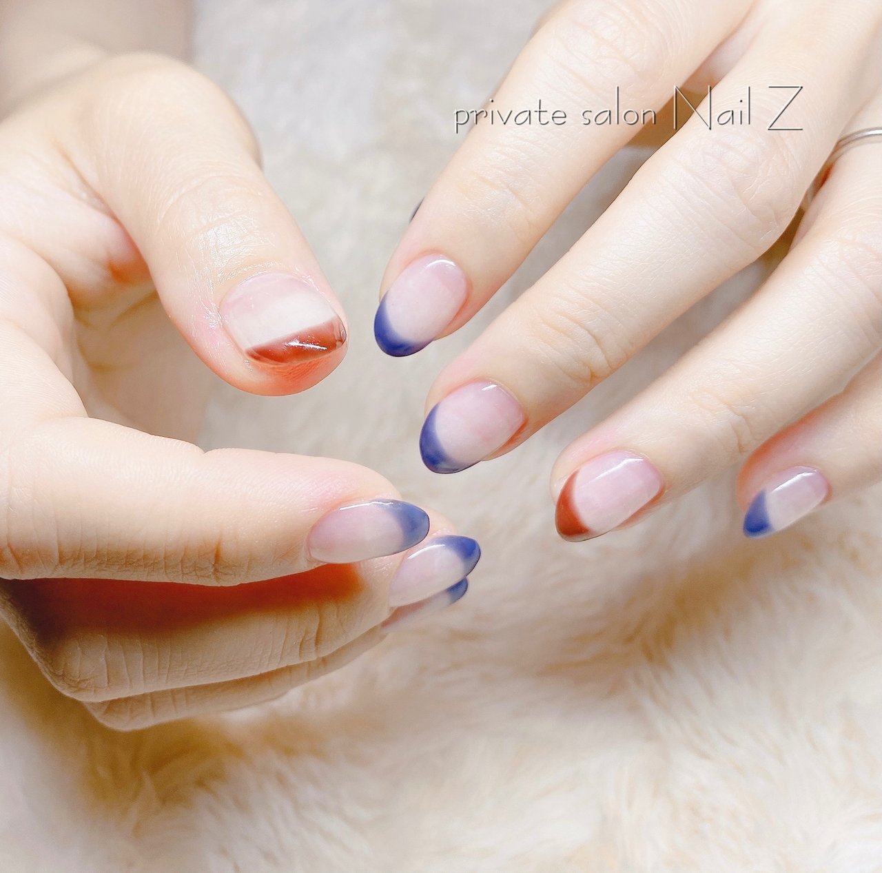 ハンド フレンチ ショート ラウンド ネイビー Nail Z ネイルジー のネイルデザイン No ネイルブック