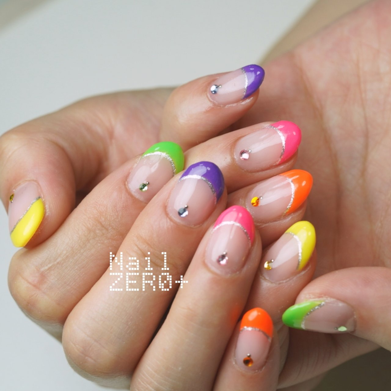 夏 デート 女子会 ハンド フレンチ 塩見隼人 池袋 ネイルゼロプラスのネイルデザイン No ネイルブック