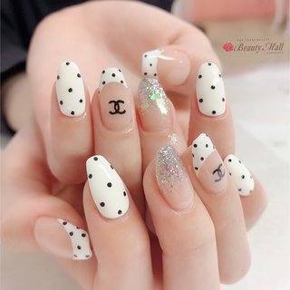 フレンチ ドット ブラックのネイルデザイン ネイルブック