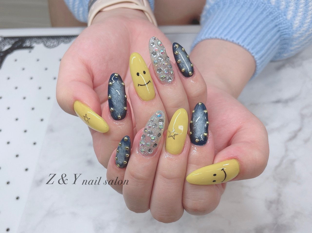 Z Y Nail博多駅前店 Sayaka のネイルデザイン No ネイルブック
