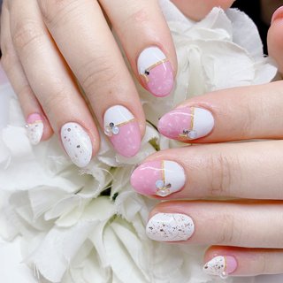 ラインテープのネイルデザイン ネイルブック