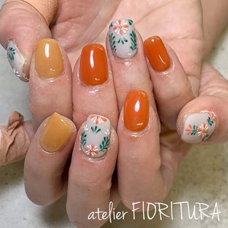 Instagram ▷ @fioritura_ai 主なお知らせ、ご案内状況、名古屋出張のご案内等
Instagramでお知らせしております。
是非フォローをお願いいたします◎

パーツのお取り扱いのない手描きアート専門サロンです。
オフィス向けのシンプルなデザインから細かいアートまで、是非ご相談ください！

#fioritura_120min #atelierfioritura
#nail #nails #nailart #gelnail #gelnails #nailsalon #handpainted #ワンカラー #ワンカラーネイル #刺繍ネイル #スクエアネイル #手描きアート #手描きネイル #6月ネイル #夏ネイル #京都 #京都ネイルサロン #河原町ネイルサロン #夏 #オールシーズン #パーティー #女子会 #ハンド #ワンカラー #レース #アイシング #ミディアム #スクエア #ベージュ #オレンジ #イエロー #ジェルネイル #お客様 #fioritura_ai #ネイルブック
