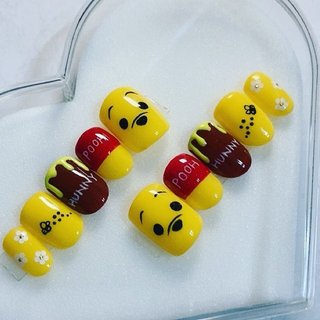 プーさんネイルのネイルデザイン ネイルブック