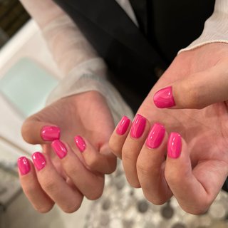 6月のnew nail 💗🌷🎀 ・
#ワンカラーネイル #ピンクネイル #スクエアネイル #夏 #梅雨 #ハンド #ワンカラー #ショート #スクエア #ピンク #ネオンカラー #ビビッド #ジェルネイル #お客様 #さっこ #ネイルブック