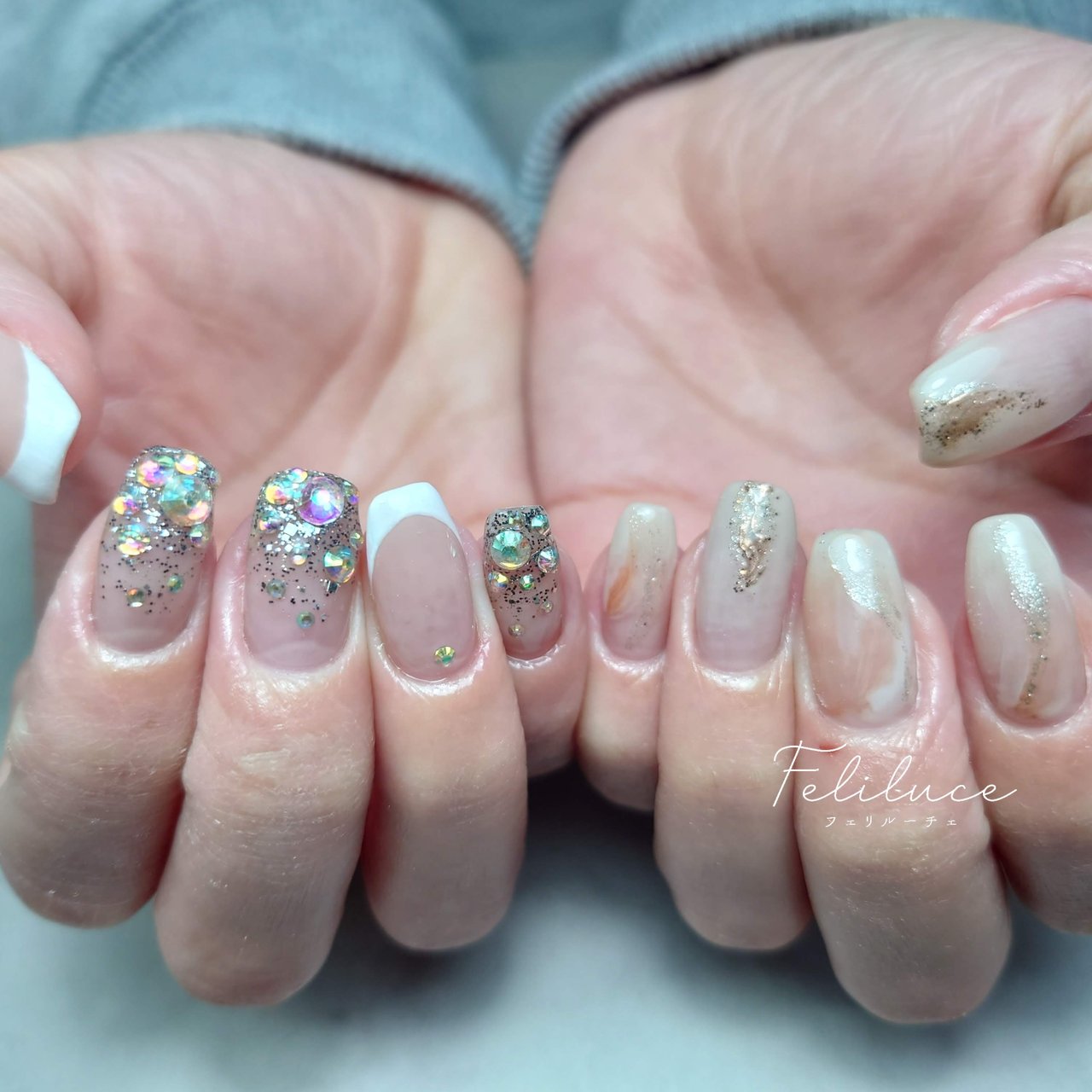 ハンド フレンチ グラデーション ビジュー ラメ Felilucenailのネイルデザイン No ネイルブック