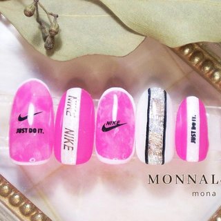 #NIKEネイル .
@monail_mona
.
.
━━━━━━━━━━━━━━━━━━━━
▫️爪にコンプレックスがある
▫️ネイルの持ちが悪い
▫️爪を丈夫に保ちたい
トラブル爪にも対応できるネイルサロン🌴 
━━━━━━━━━━━━━━━━━━━━
ご予約はこちら↓

LINE ID @vnd4371h
DMでも受け付けております💌

 MONNAL& モナールアンド 
営業時間 10:00～18:00 (Lo.16:30) 
定休日 日曜日

https://kb-monail.shopinfo.jp/

住所　福井市大町10-2-2 
ショッピングシティベル近く🔔
.
TEL 0776-63-6268
━━━━━━━━━━━━━━━━━━━━
.
#MONNAL&#モナールアンド
#monail#もないる#monail_yurika
#福井ネイル#福井ネイルサロン
#ケア#ジェル#スカルプ#フットジェル
#ネイル#アートし放題#深爪矯正福井
#パーフェクトフィルイン福井
#ベース一層残し福井#フィルイン福井
#maogel導入サロン福井 #オールシーズン #ハンド #モノトーン #ネイルチップ #MONNAL& / yurika 前田百合香 #ネイルブック