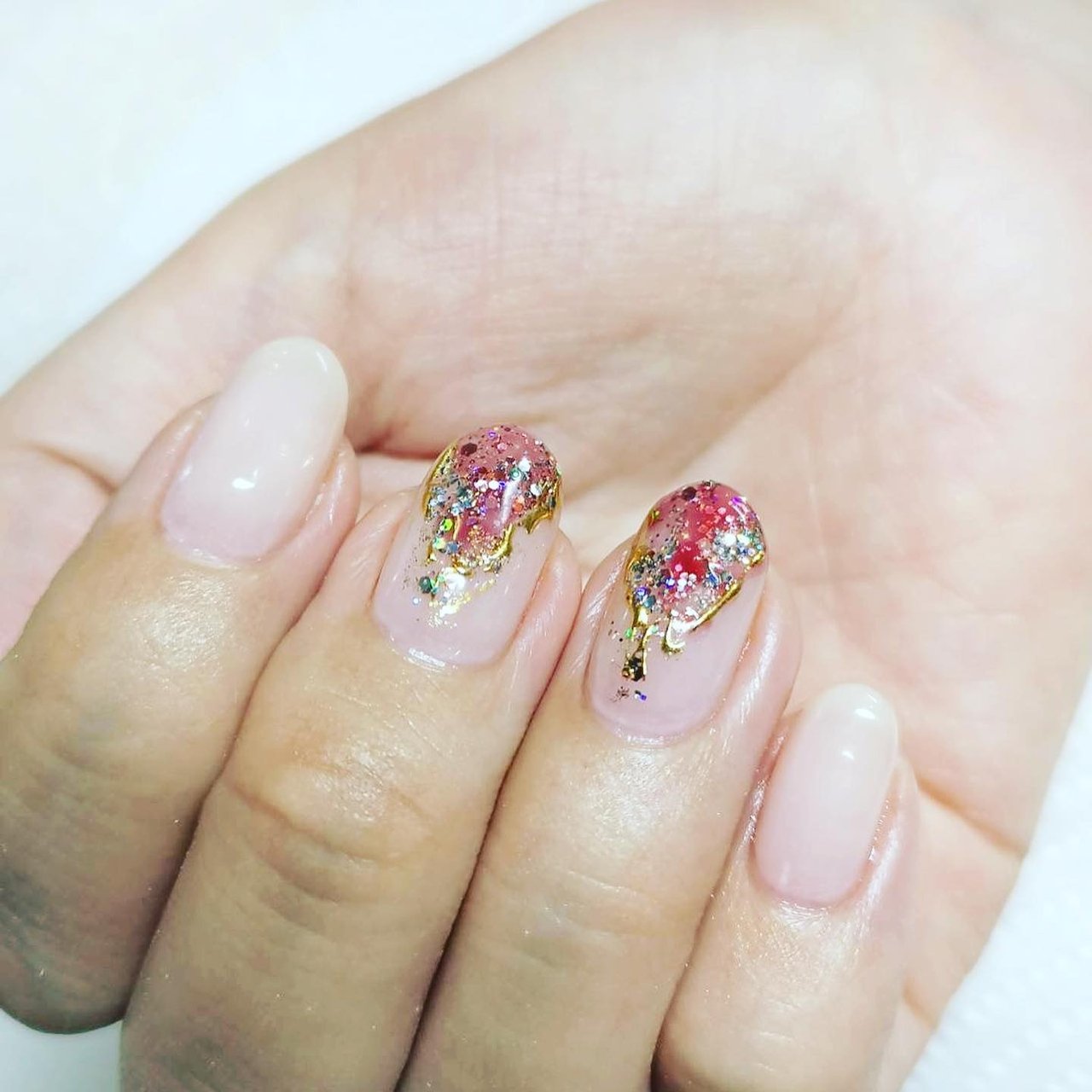 オールシーズン ハンド ホログラム ラメ 大理石 Ecn Nailのネイルデザイン No ネイルブック