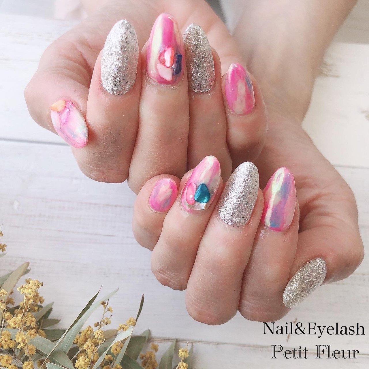 Petit Fleur 1101のネイルデザイン No ネイルブック