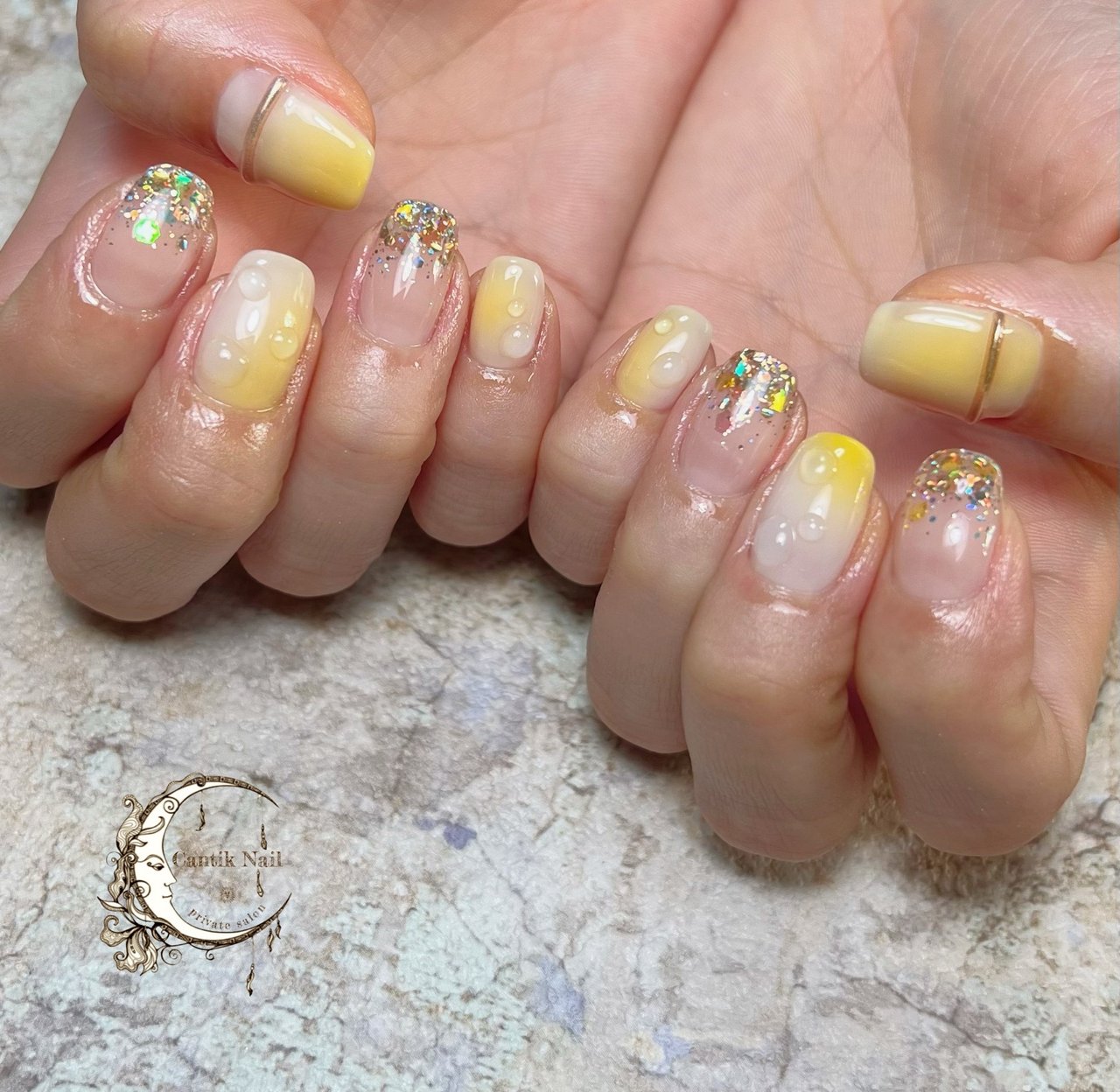 夏 ハンド ニュアンス ミディアム スクエアオフ 美月のネイルデザイン No ネイルブック