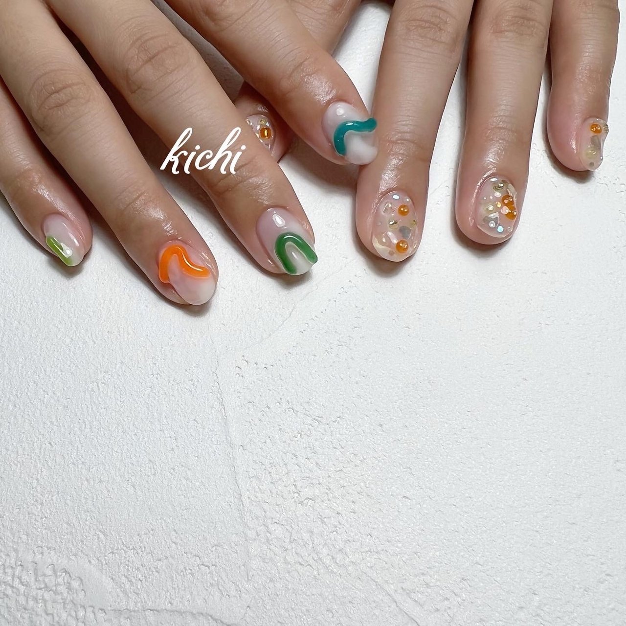 夏 ハンド ビジュー ホログラム 3d みじゅみじゅのネイルデザイン No ネイルブック