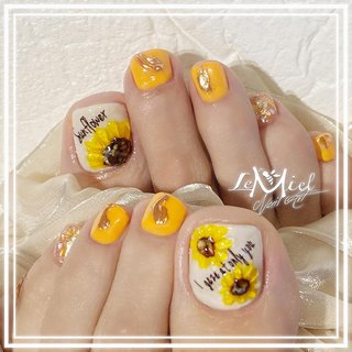 人気順 スクエアオフ ひまわりのネイルデザイン ネイルブック