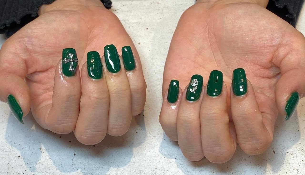 オールシーズン ハンド シンプル ワンカラー グリーン Beautysalonricoのネイルデザイン No ネイルブック