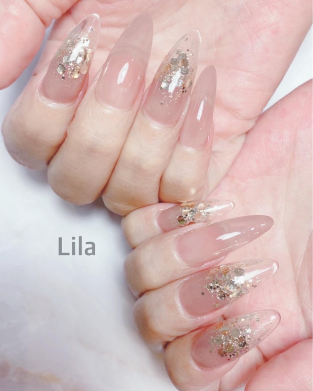 シンプル グラデーション ラメ ワンカラー ロング Lila Nail Salonのネイルデザイン No ネイルブック