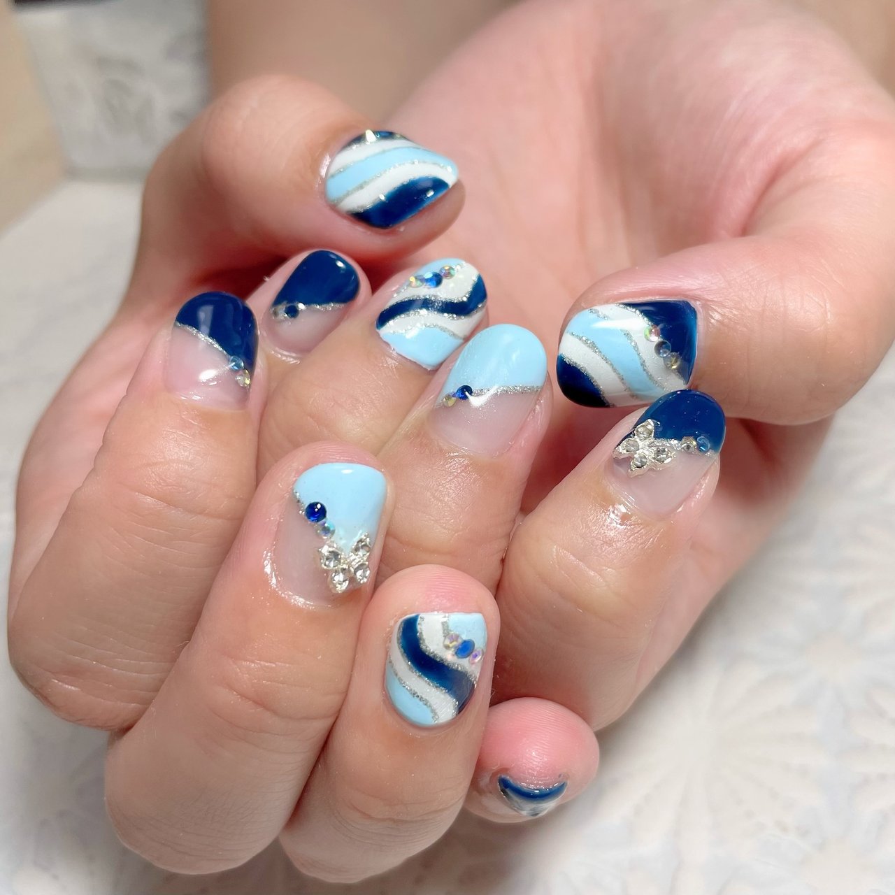 夏 梅雨 海 パーティー ハンド Only Nail 西船橋南口徒歩6分 のネイルデザイン No ネイルブック