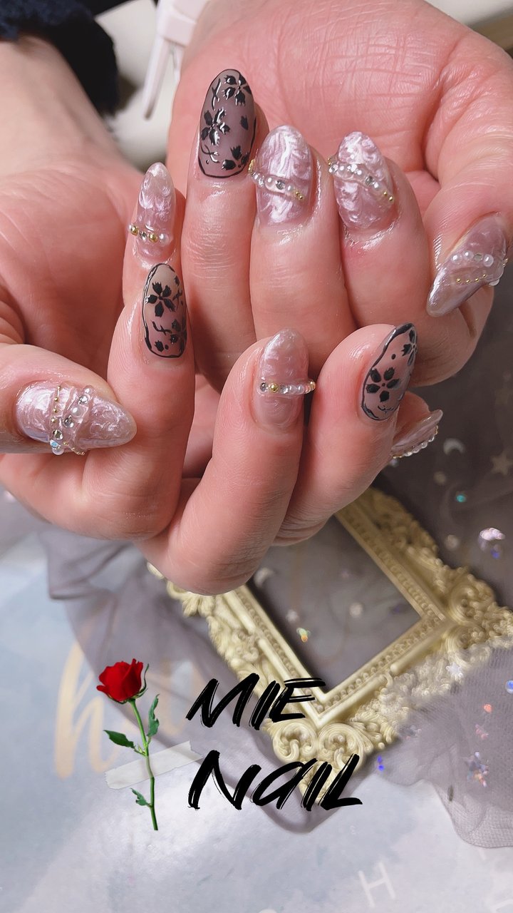 Mie Nailのネイルデザイン No ネイルブック