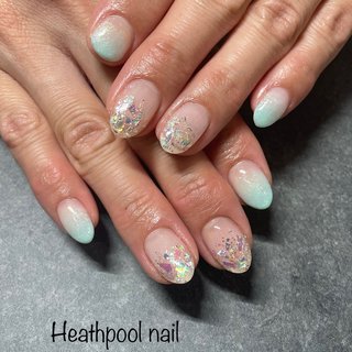 乱切りホロのネイルデザイン ネイルブック