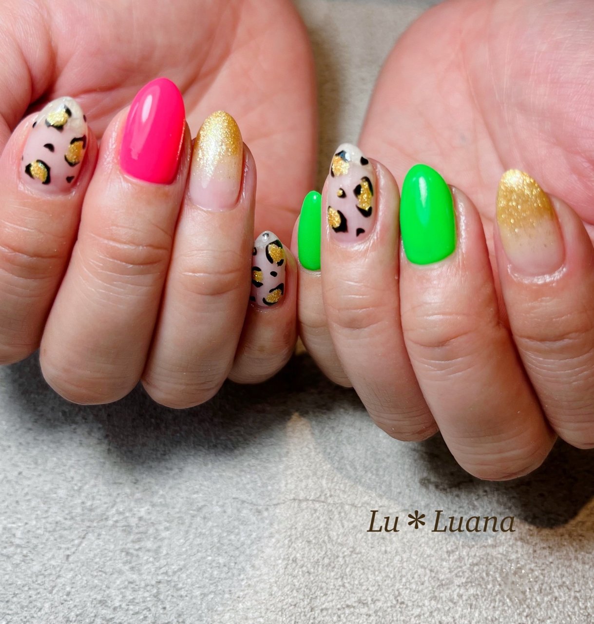 春 夏 ハンド ラメ ワンカラー ネイルサロンルアナのネイルデザイン No 736 ネイルブック