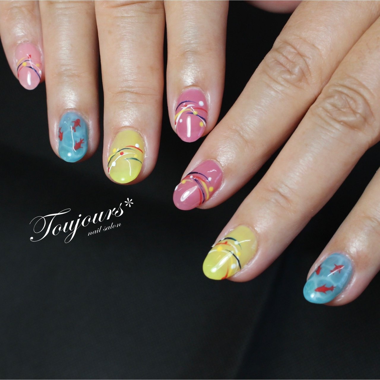 夏 浴衣 ハンド 和柄 花火 Toujours Nailsalonのネイルデザイン No ネイルブック