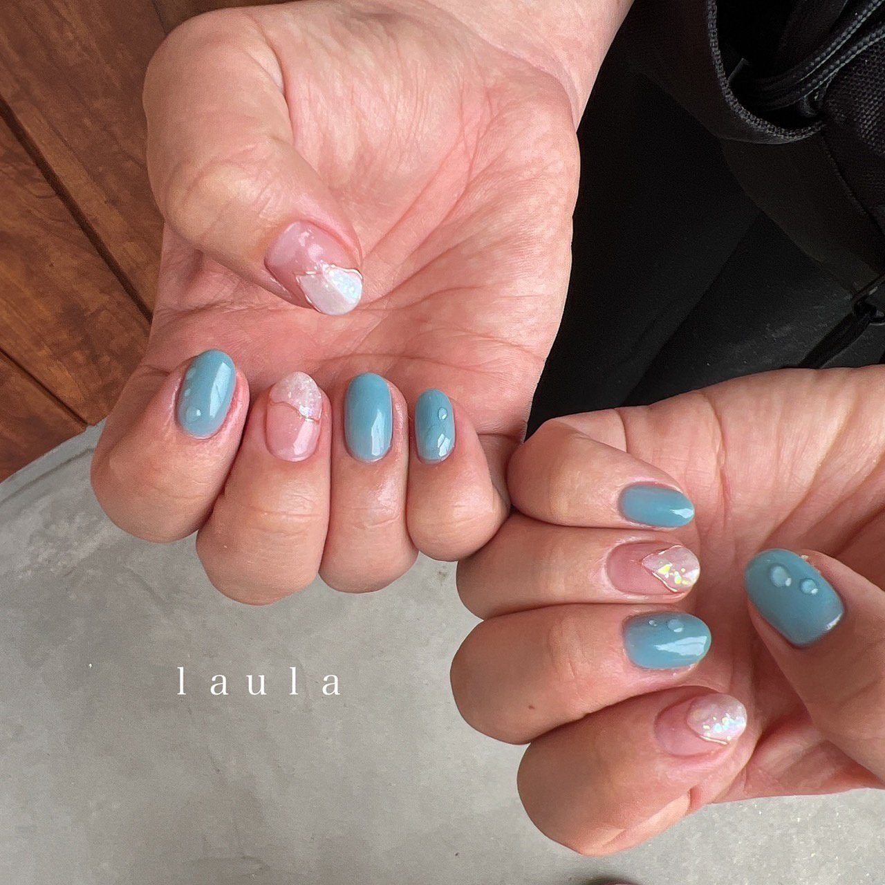 夏 ハンド シンプル フレンチ ホログラム Laula Nailのネイルデザイン No ネイルブック