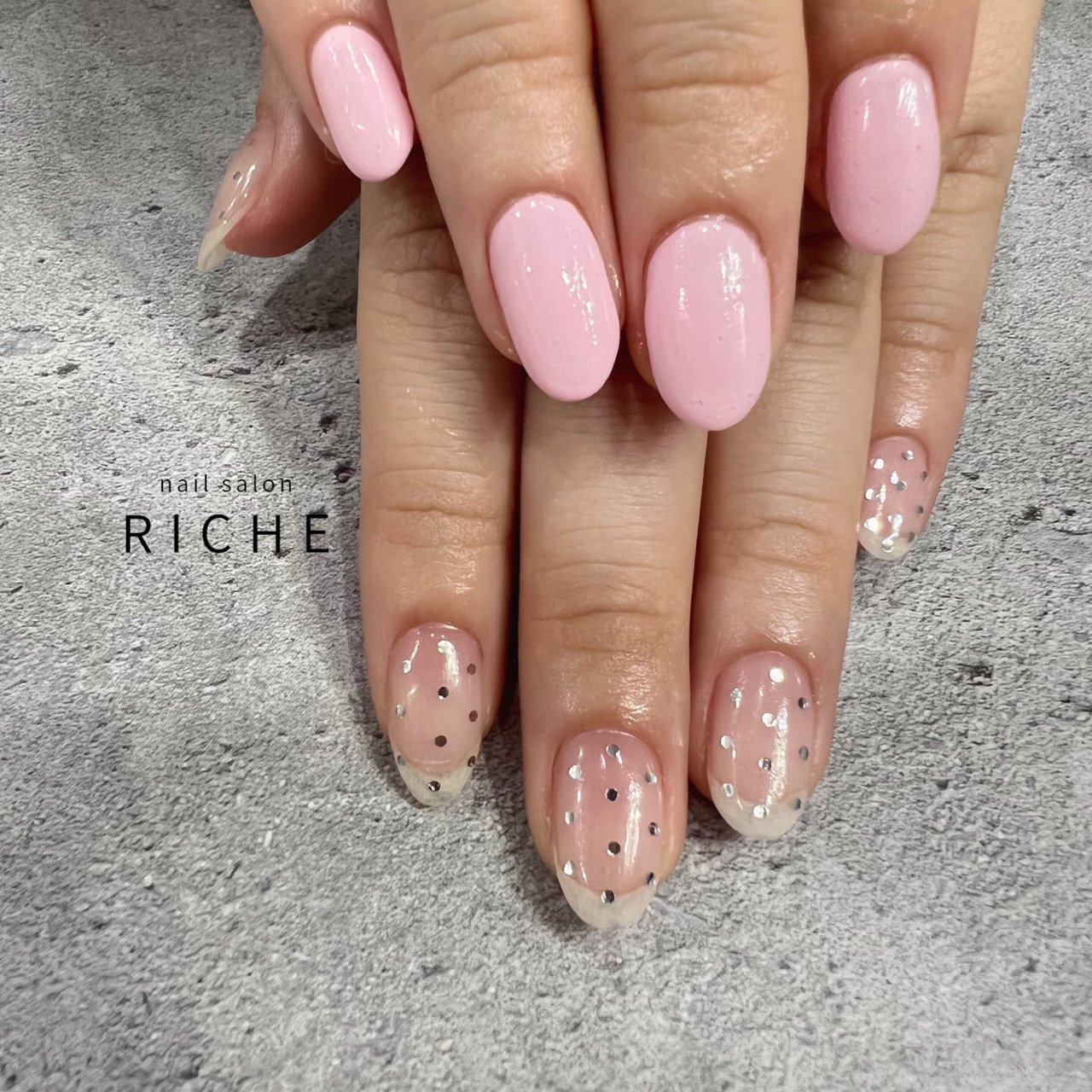 春 夏 オールシーズン ハンド ホログラム Nailsalon Richeのネイルデザイン No ネイルブック